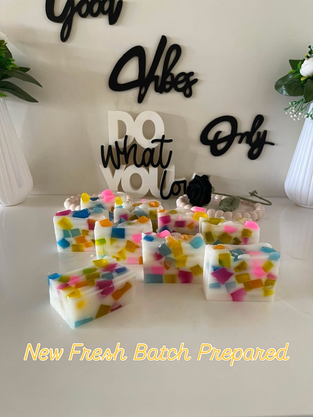 Tuti Fruti Soap Confetti 🤍 100gm